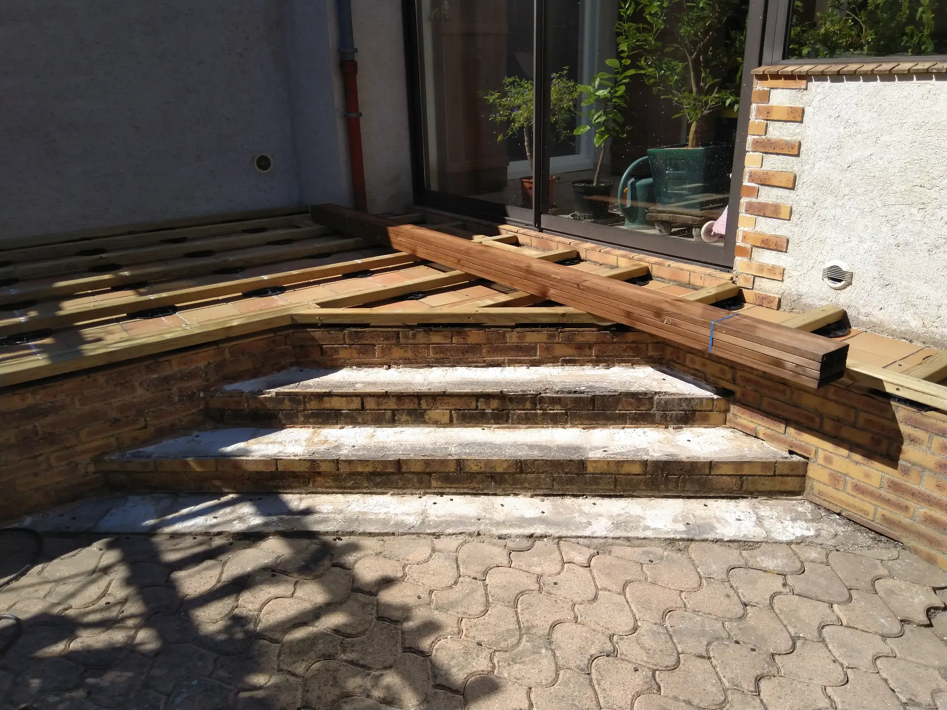 Rénovation terrasse pose plancher bois artisanal Dreux
