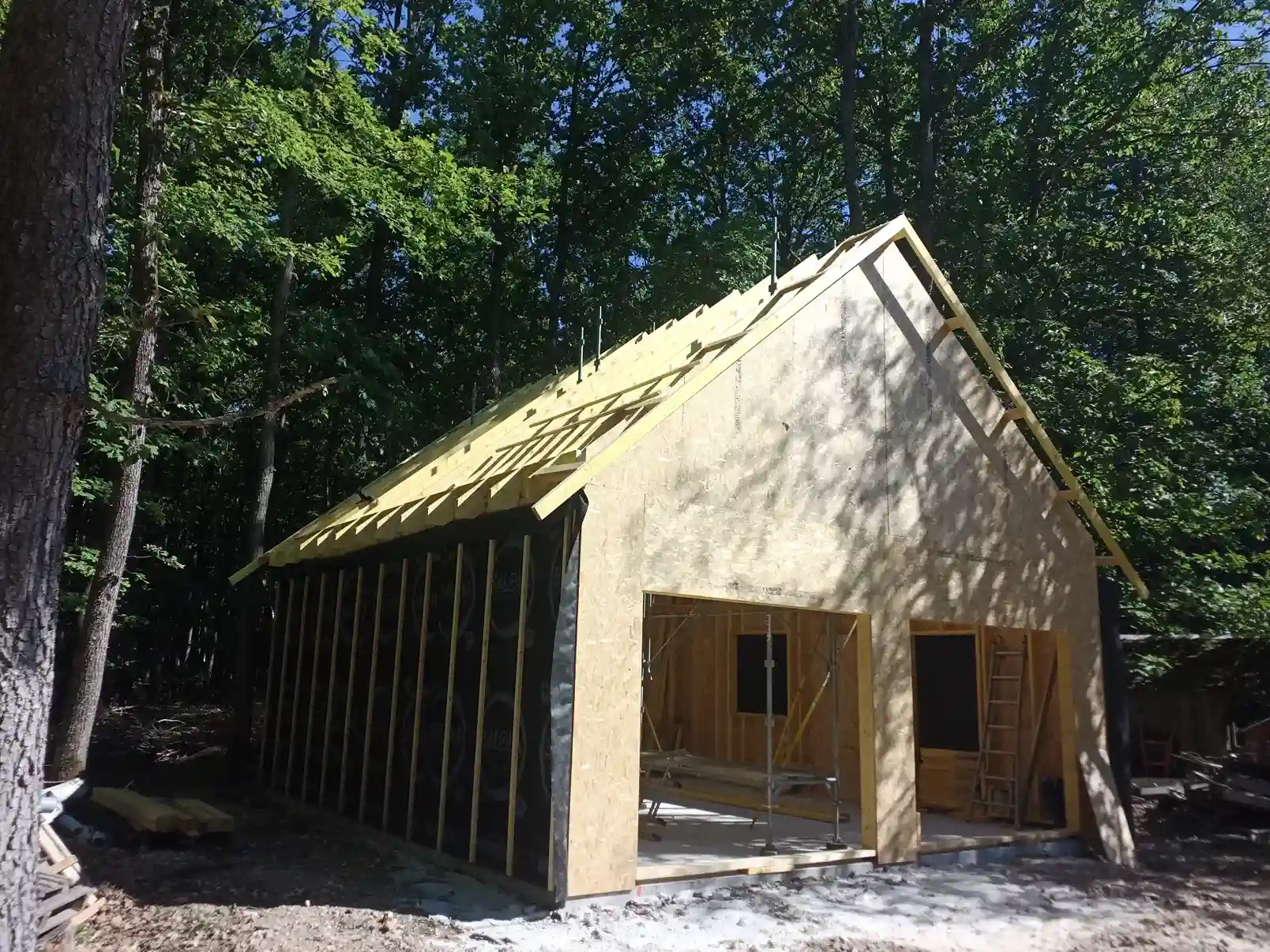 Charpente toit garage bois artisanal Dreux