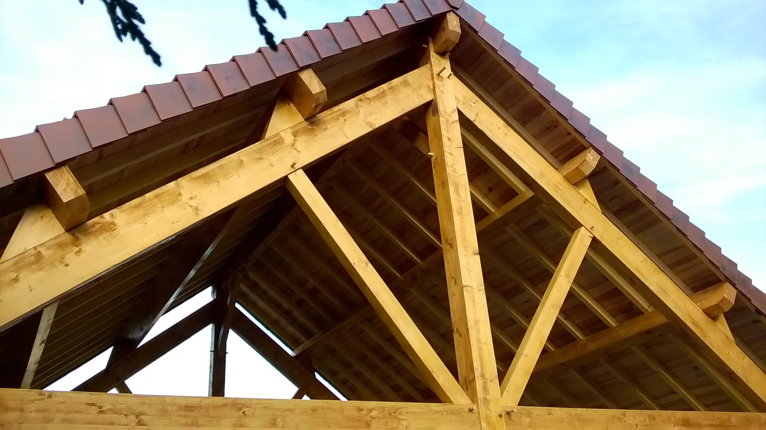 Charpente bois massif construction artisanale Dreux